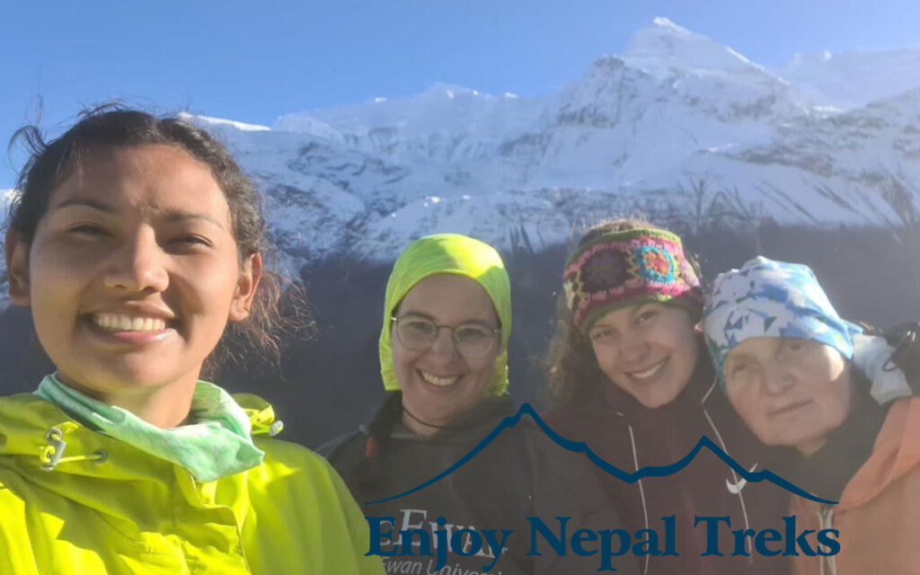 Nepal Female Guides